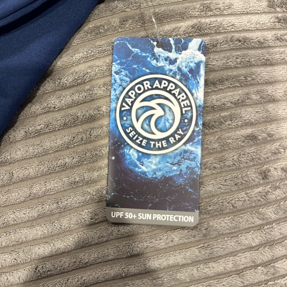 Men's Blue American Flag Long Sleeve Sun Shirt - Picture 2 of 5